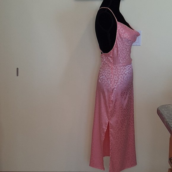 NWT!  Unique Bodycon D&M Barbie Pink Cheetah Slip Dress - Picture 6 of 10